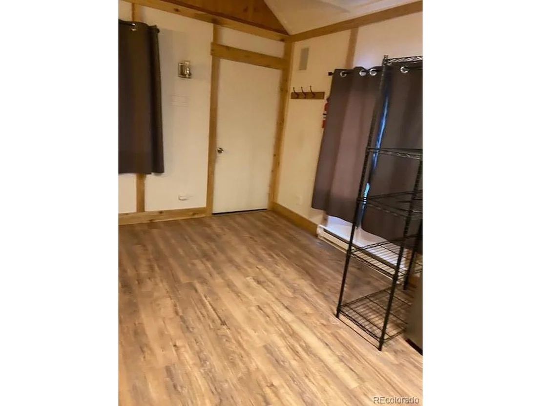 Photo of 70 Fawn Dr