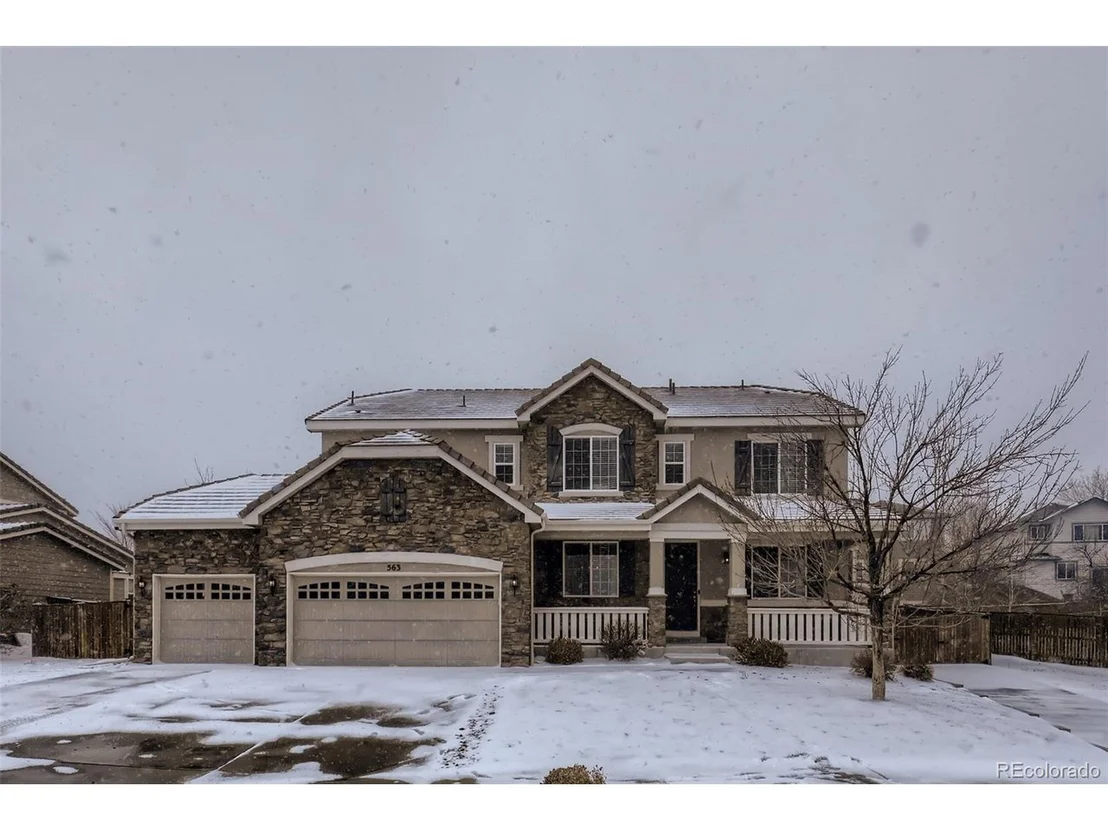 Photo of 563 Oxbow Dr