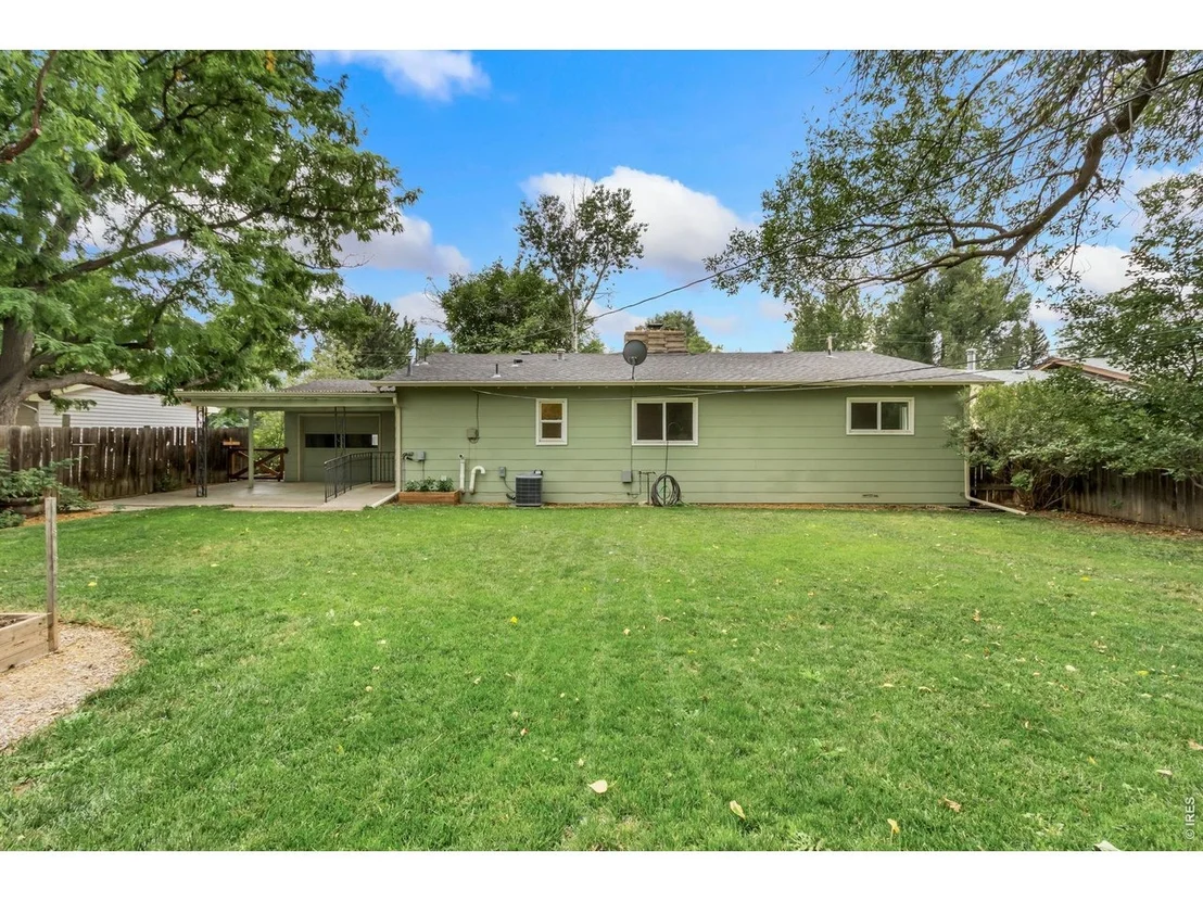 Photo of 3300 Tharp Dr