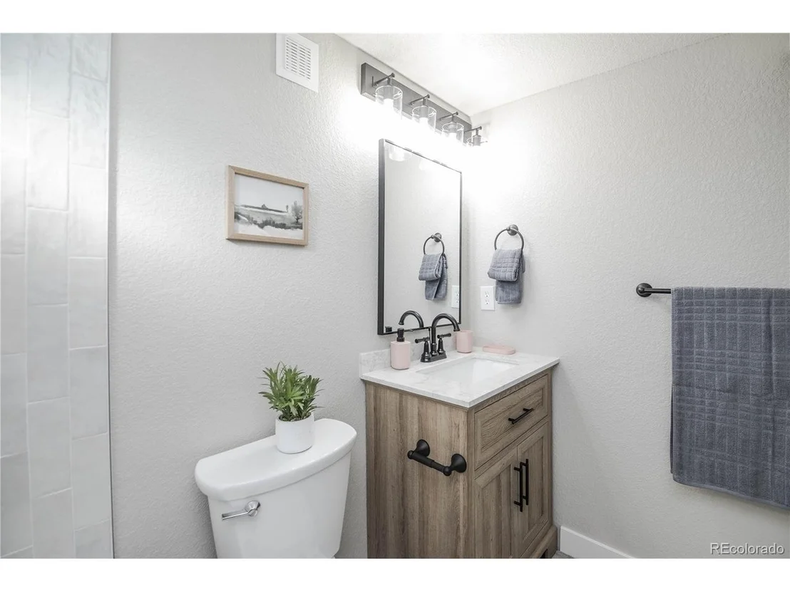 Photo of 9170 Cypress Dr