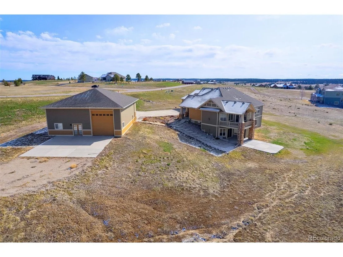 Photo of 828 Legacy Trl