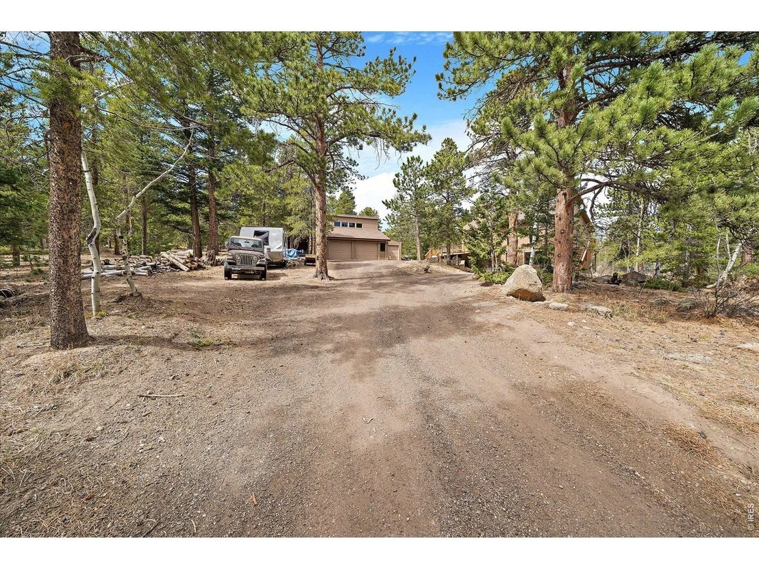 Photo of 902 Rock Lake Rd