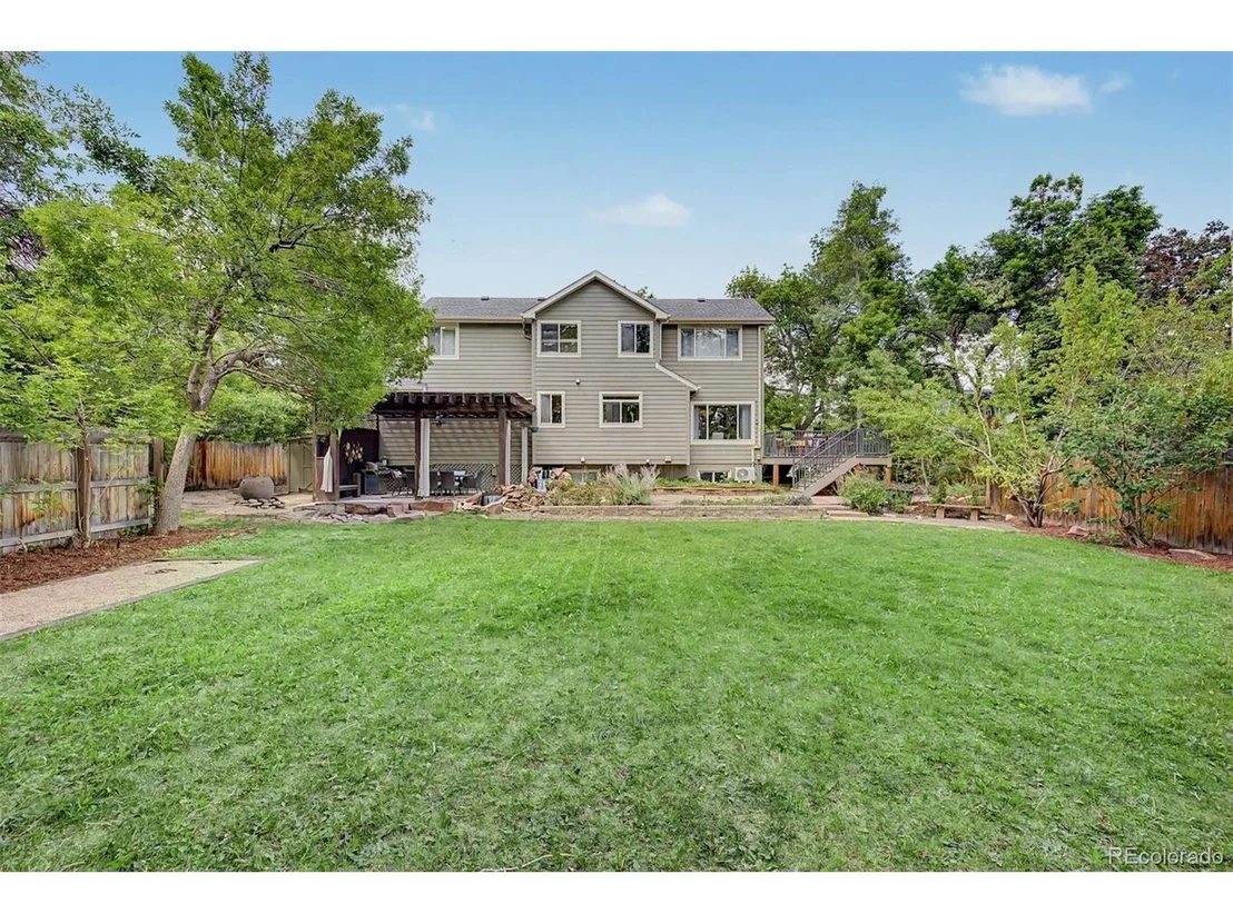 Photo of 1284 Elder Ave