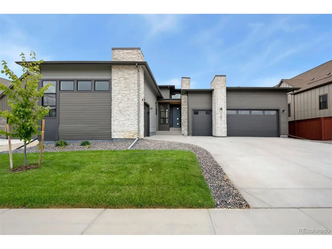 Photo of 1647 Flourish Dr