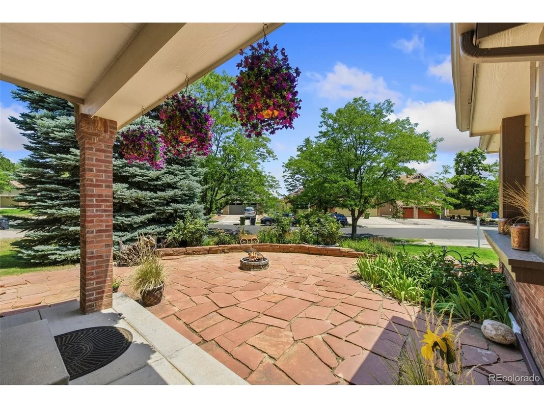 Photo of 549 Arrowhead Dr