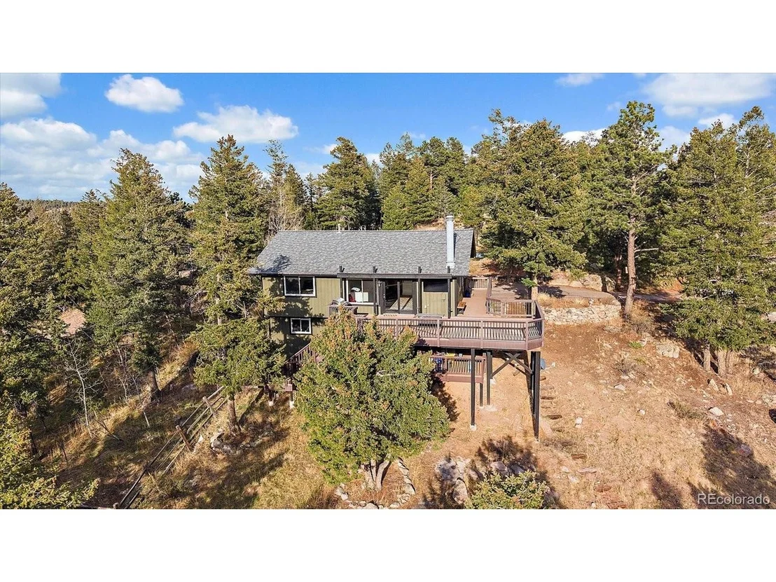 Photo of 26792 Hilltop Rd
