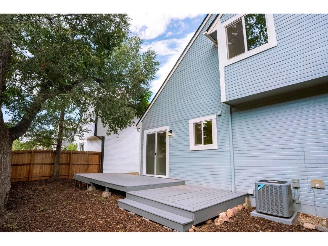 Photo of 1009 Townley Cir