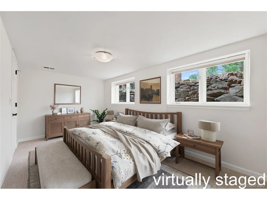 Photo of 2161 Torrey Pine Dr