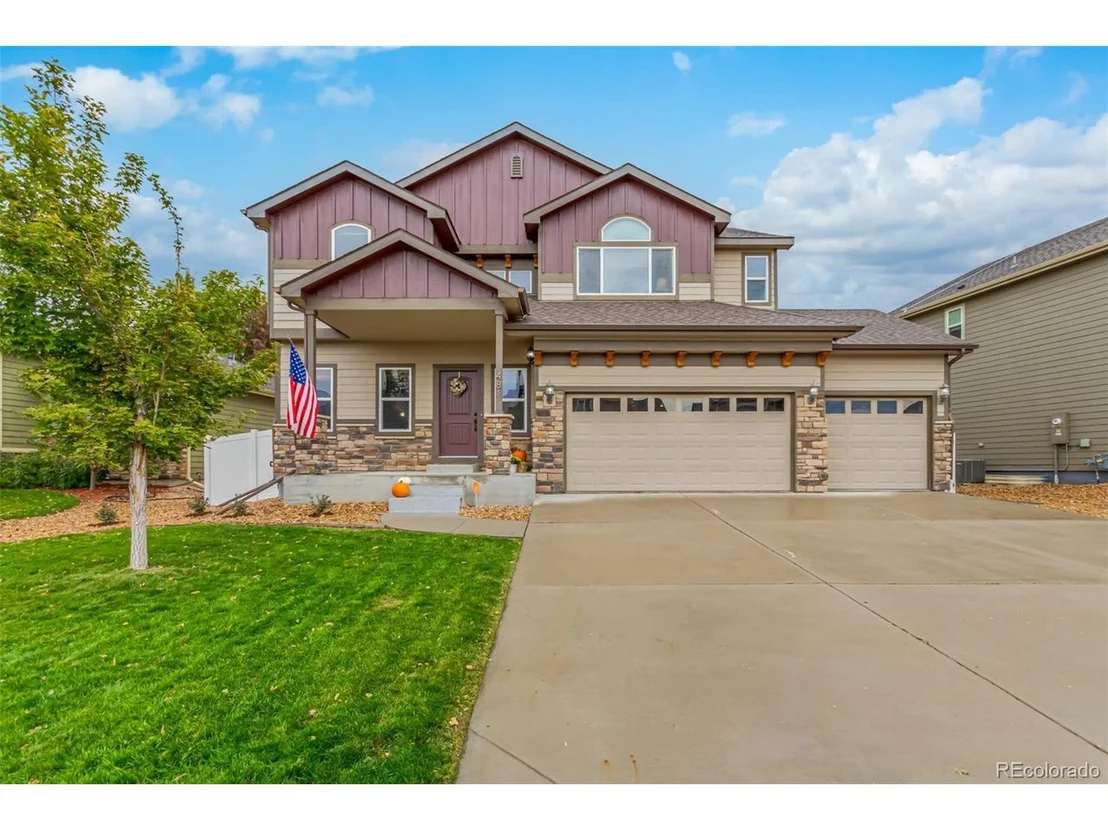Photo of 481 Wind River Dr