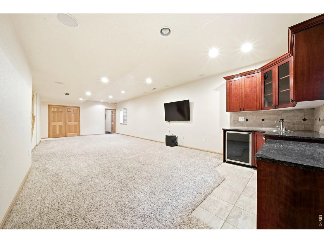 Photo of 5475 Hunter Ct