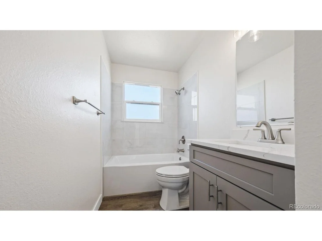 Photo of 15021 Randolph Pl