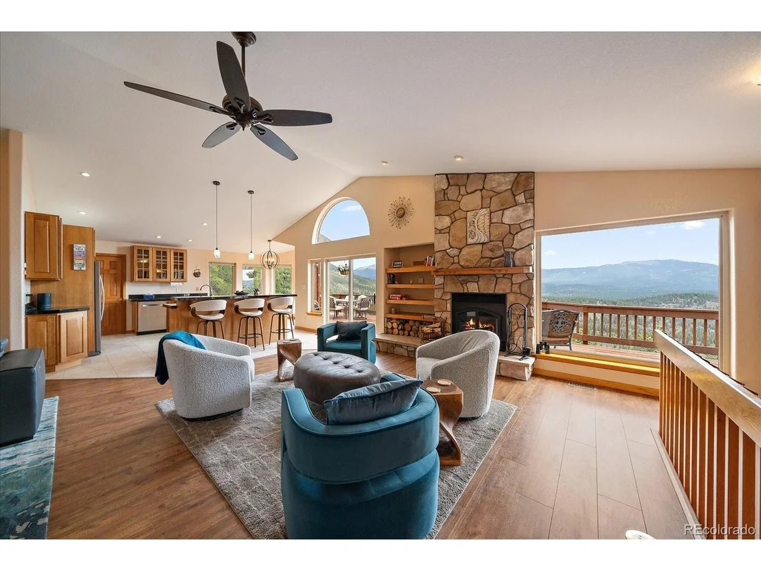 Photo of 90 Hilltop Dr