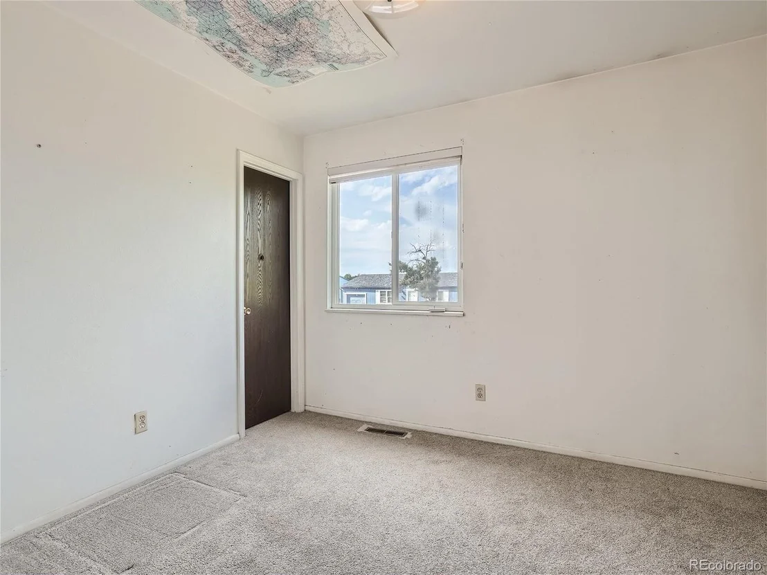 Photo of 9359 W 100th Cir