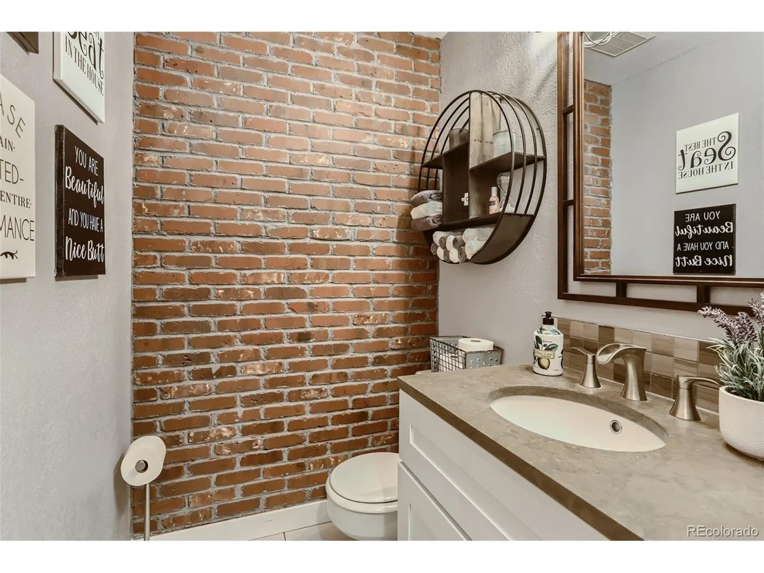 Photo of 115 Baylor Dr