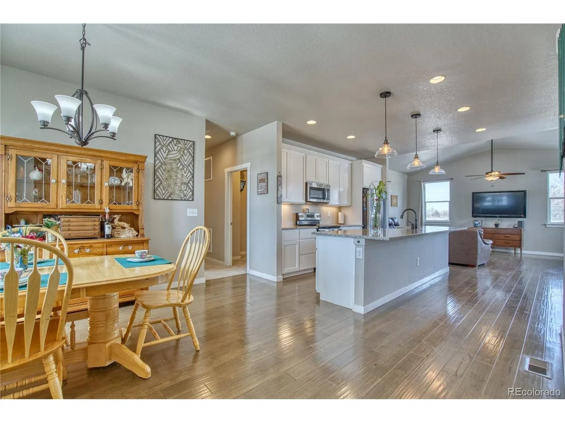 Photo of 345 Foxtail Dr