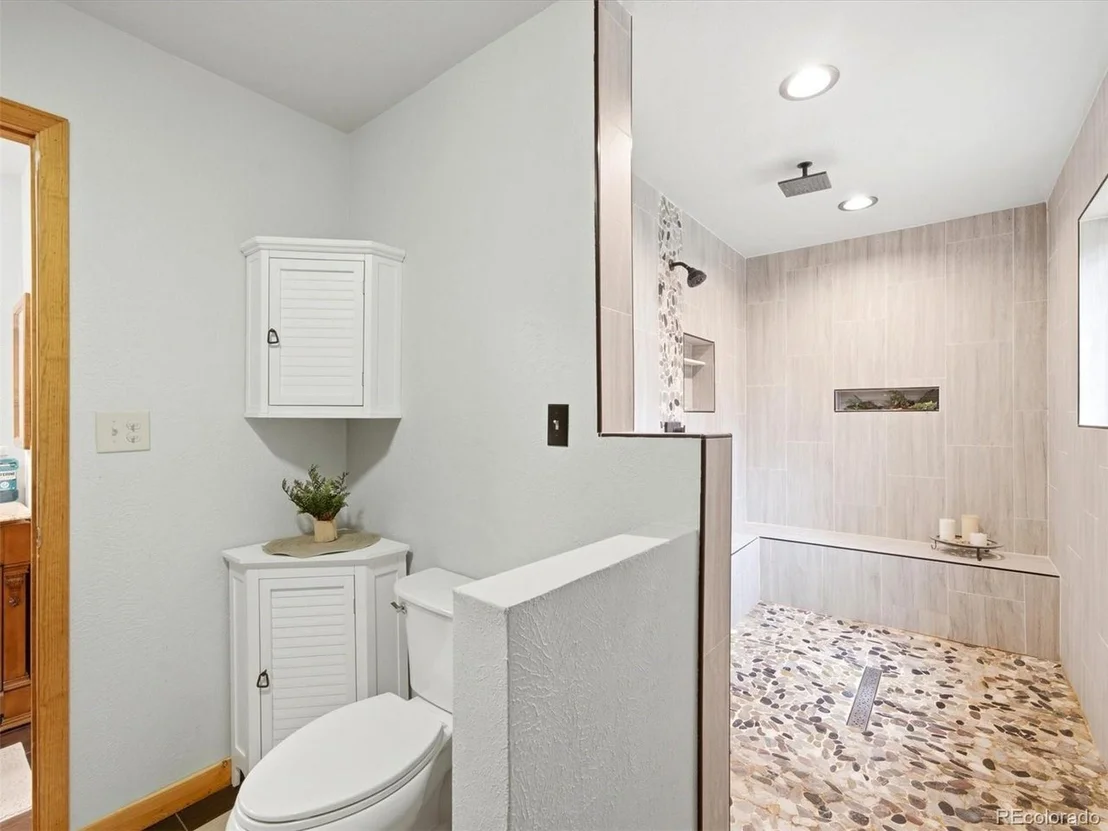 Photo of 46 Bay Ln
