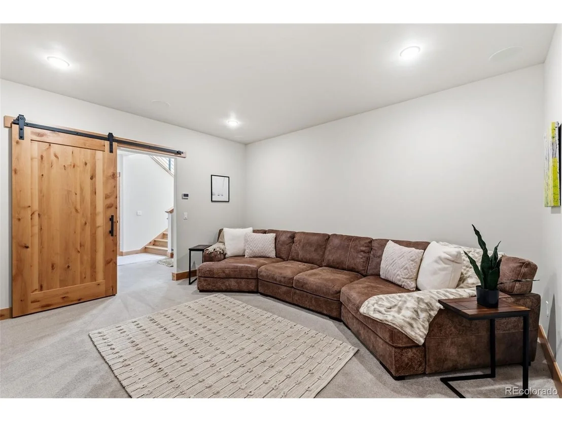 Photo of 83 Mckay Pl