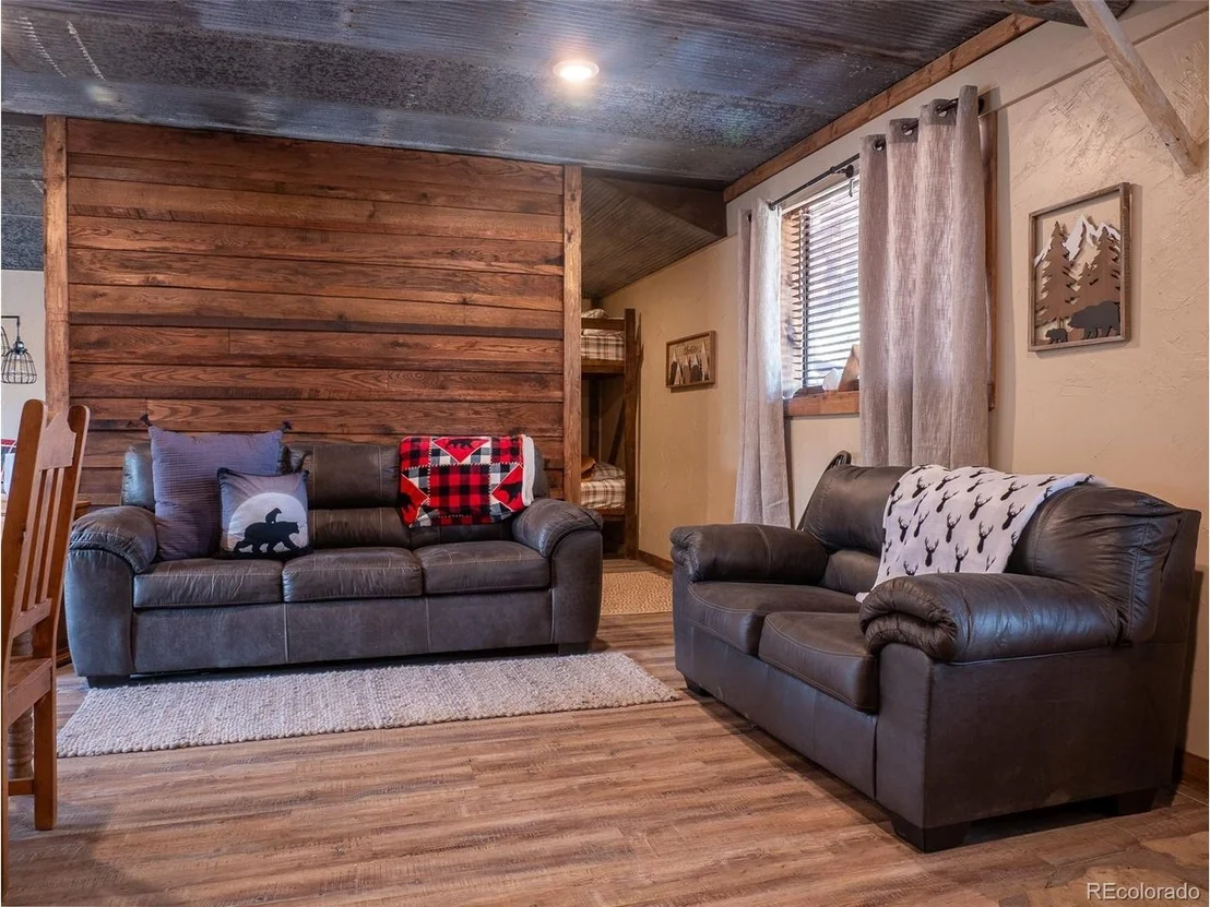Photo of 54 Oak Dr
