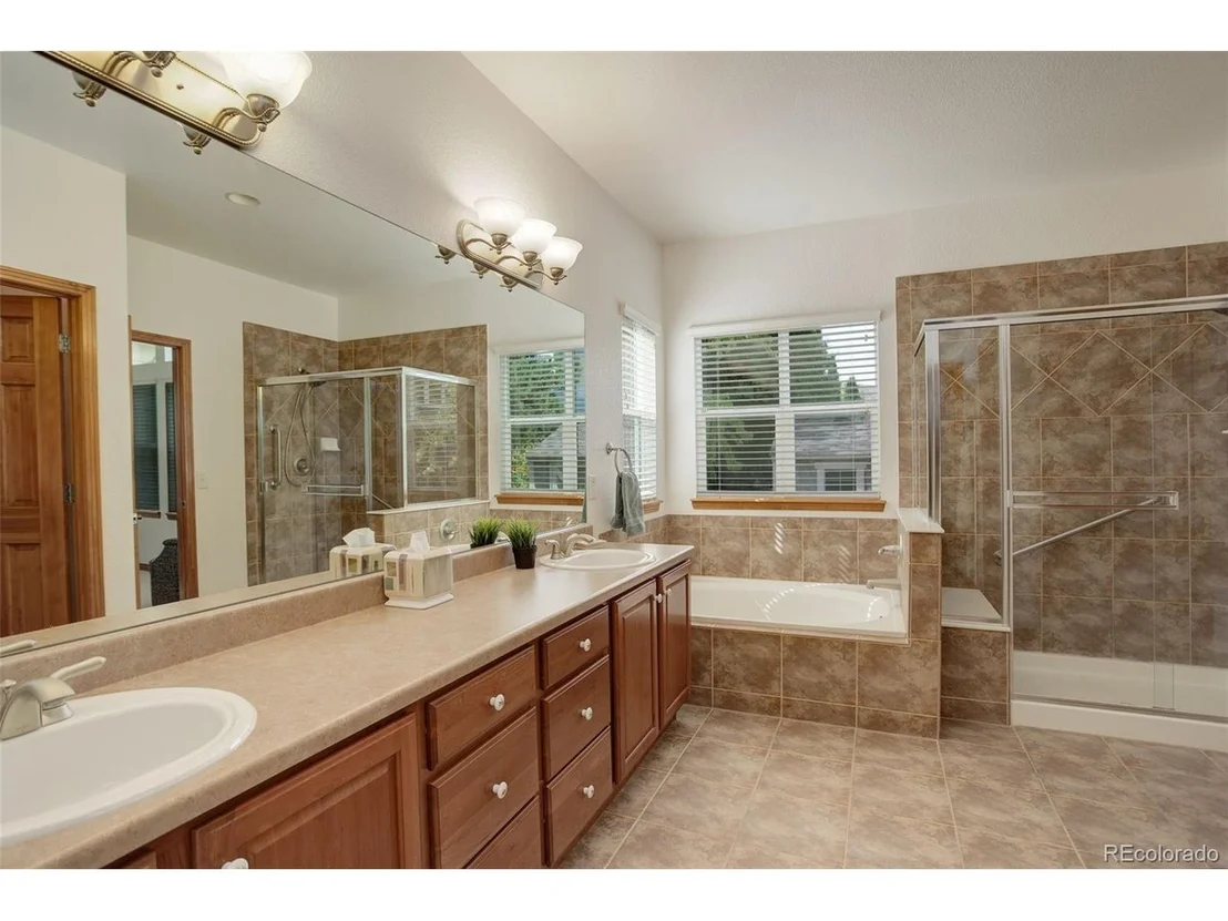 Photo of 2733 River View Dr