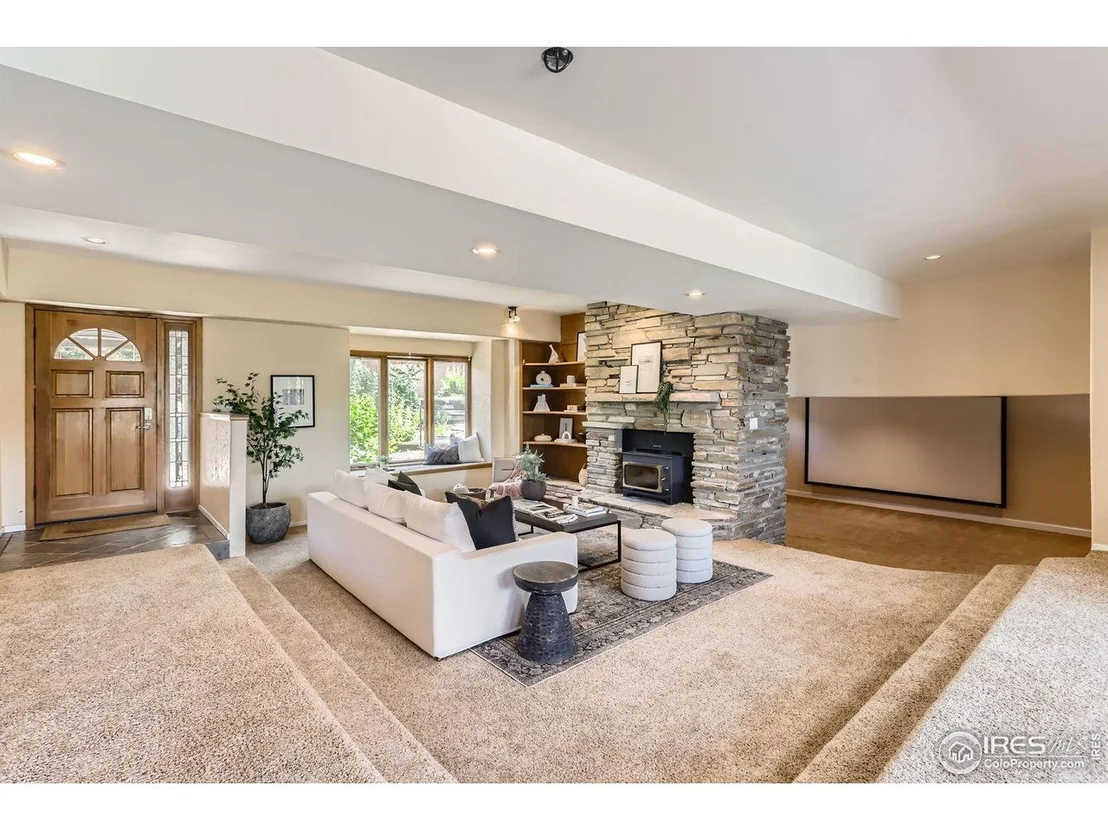 Photo of 7975 Anchor Dr