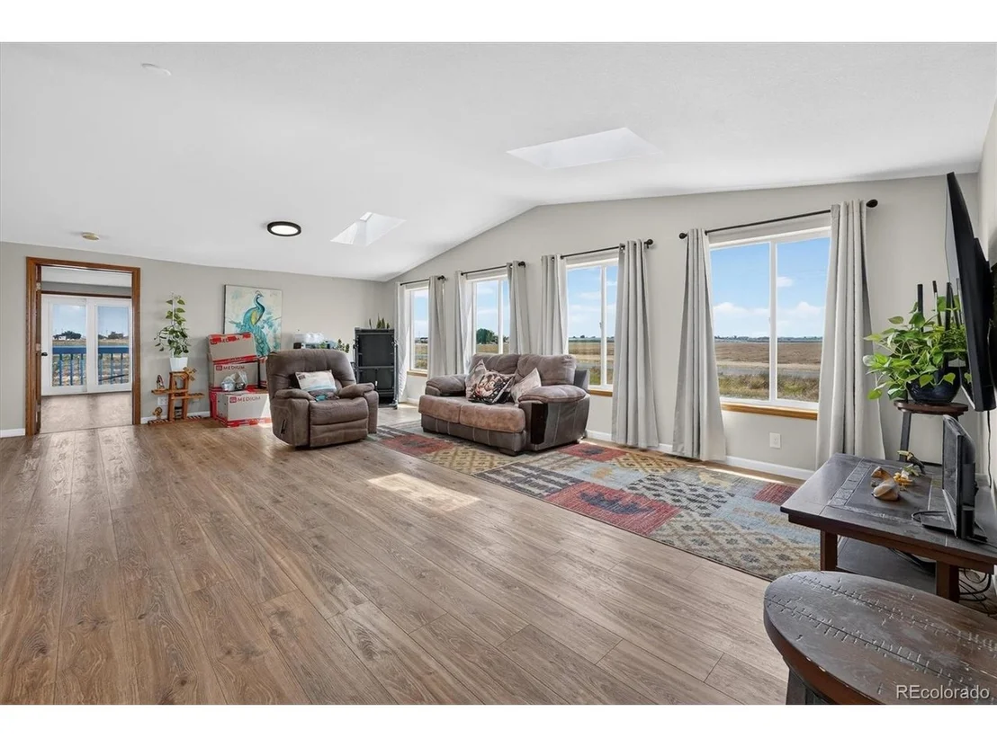 Photo of 32189 County Road 16