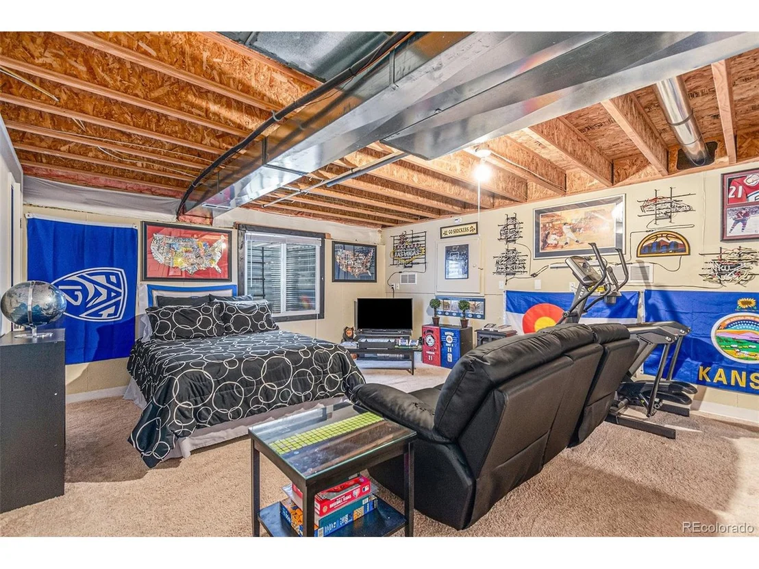Photo of 5734 Hickory Cir
