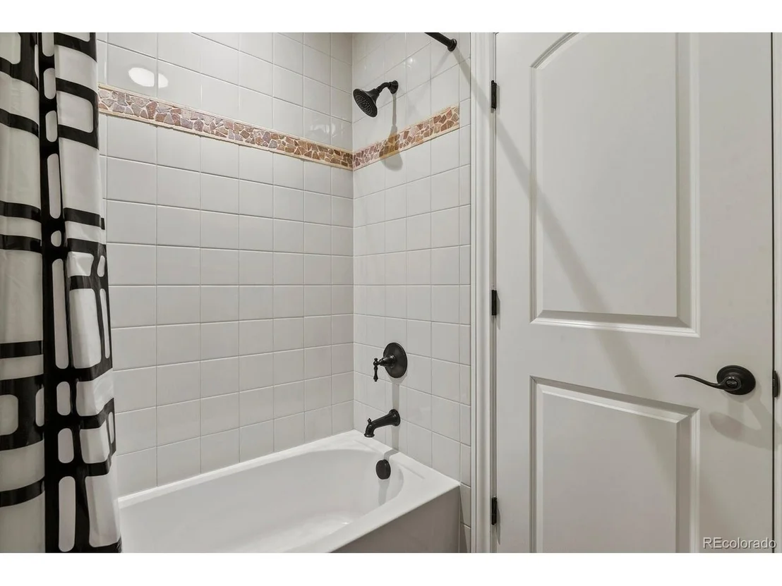 Photo of 11892 Discovery Cir
