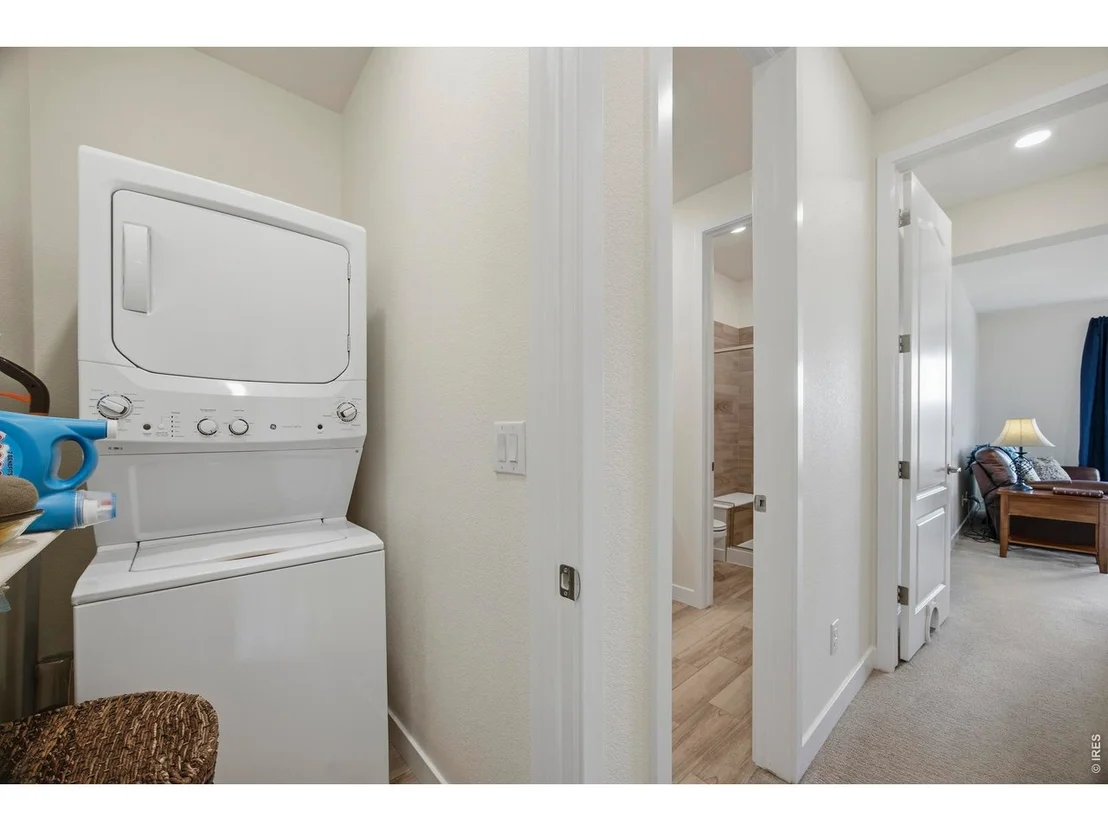 Photo of 6997 Thunderview Dr