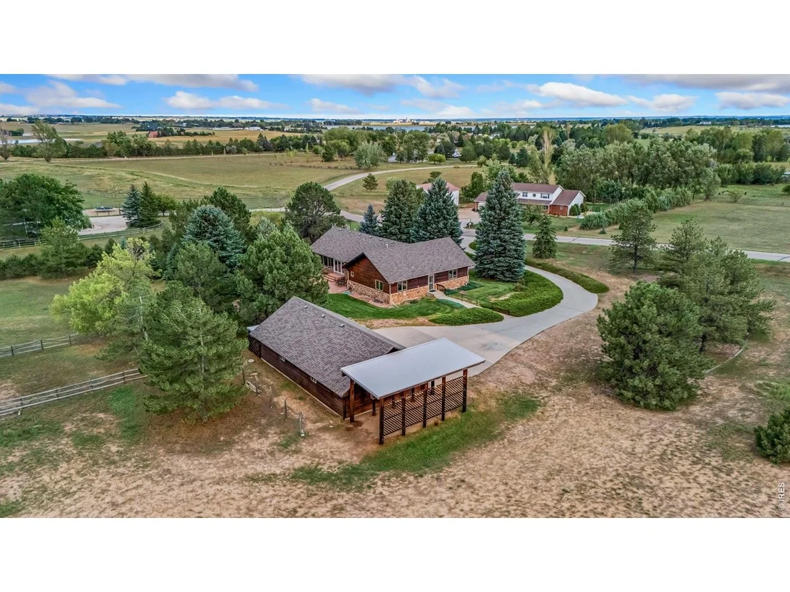 Photo of 400 Gait Cir
