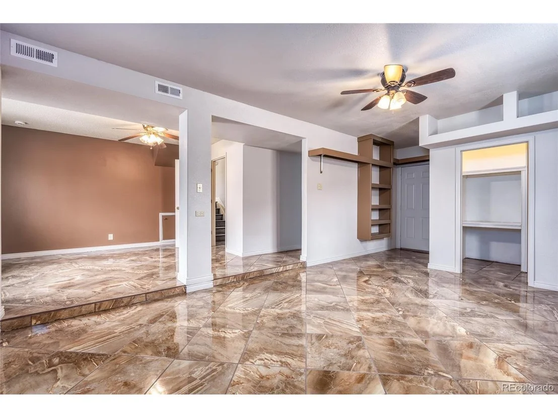 Photo of 4865 Scranton Ct