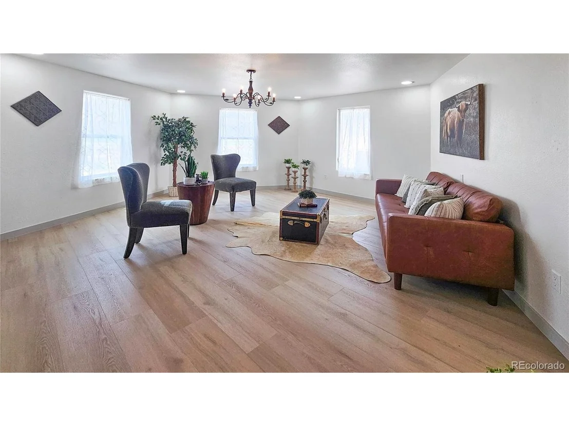 Photo of 7447 County Road U