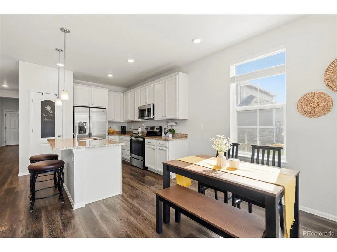 Photo of 5611 Eagle River Pl