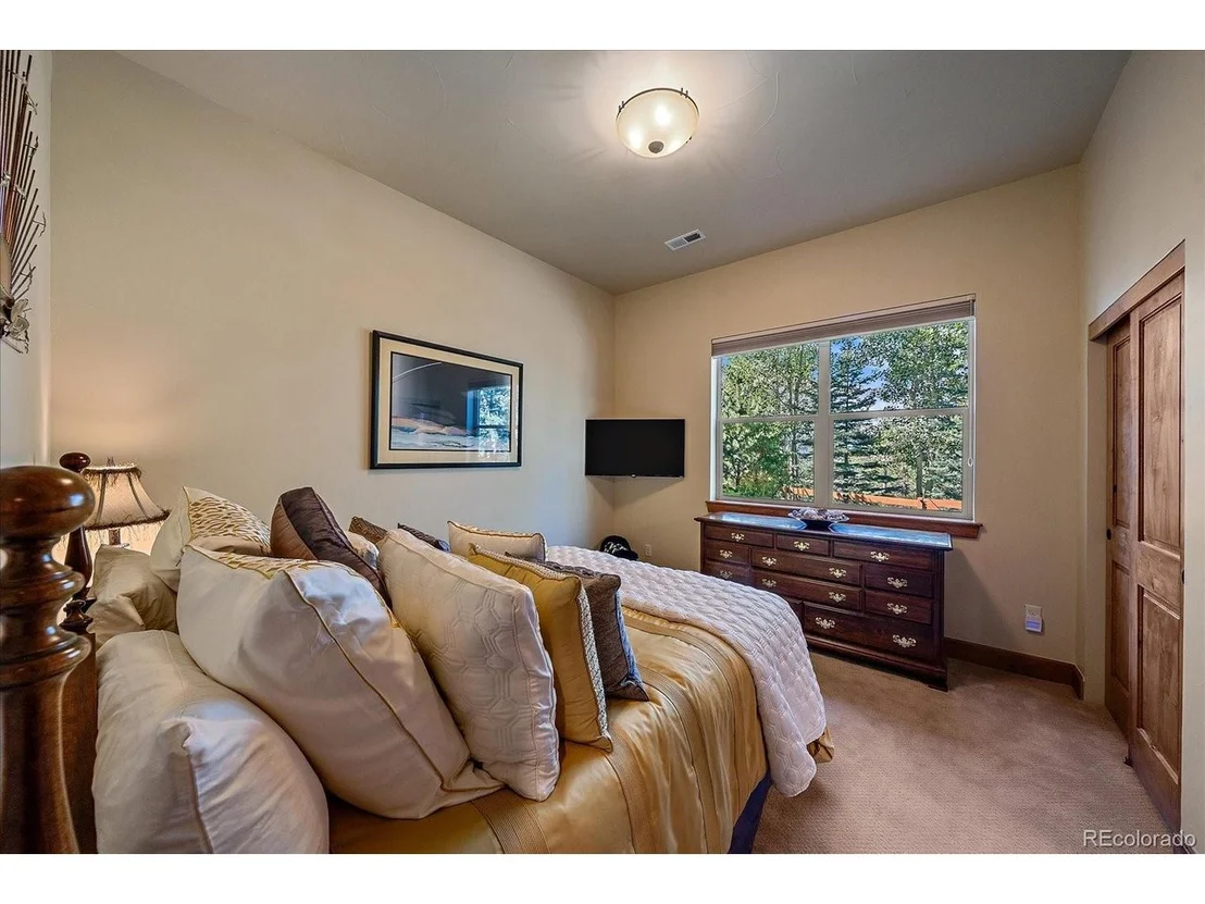 Photo of 1029 Blue Grass Trl