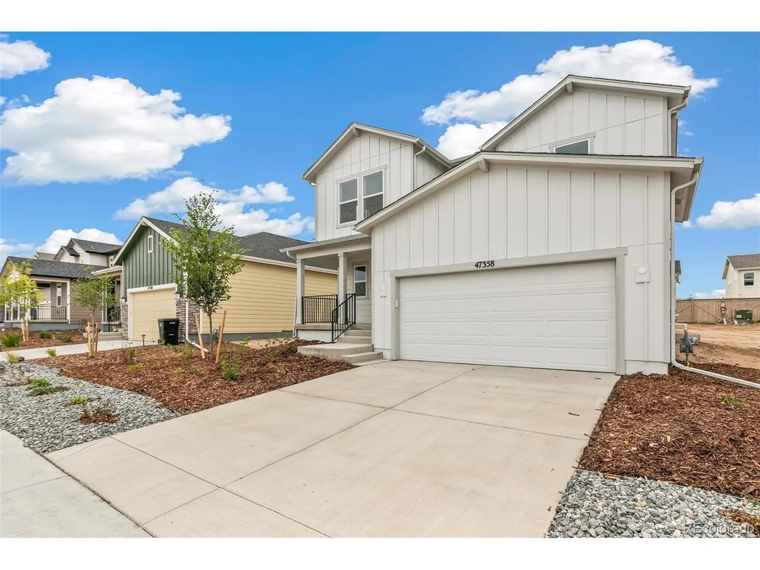 Photo of 47358 Bluebell Ave