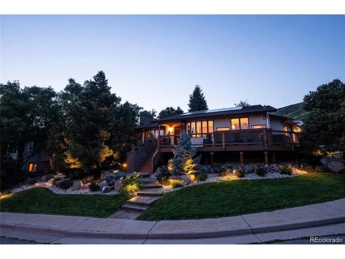Photo of 815 Partridge Cir