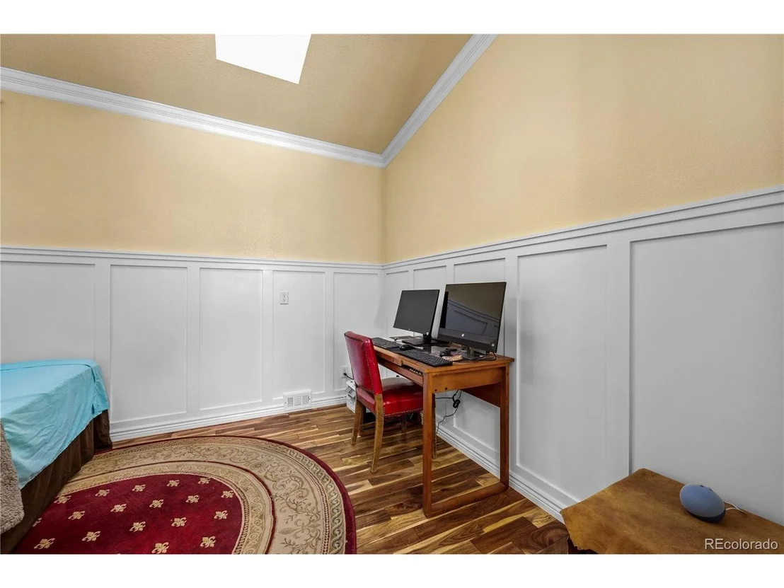 Photo of 178 Kirk Dr
