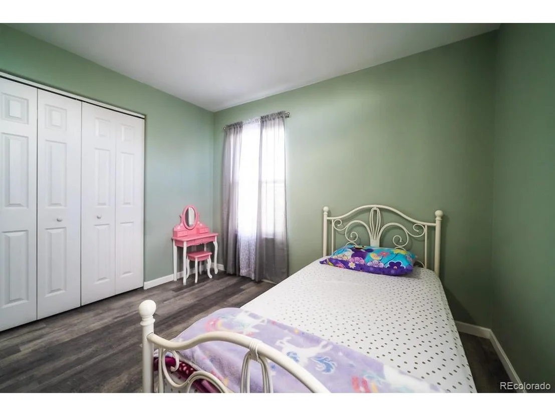 Photo of 5 Chaparral Cir
