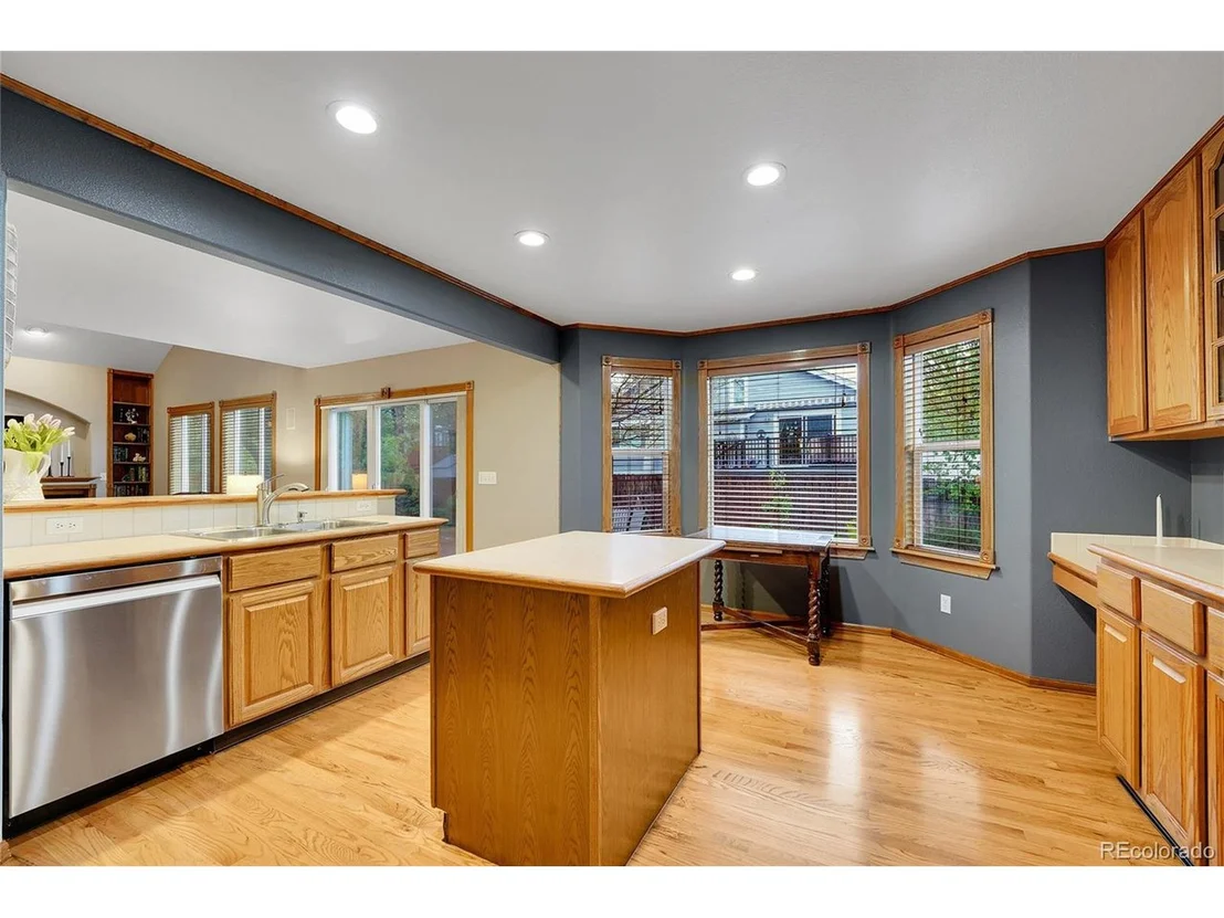 Photo of 1101 Ridgeview Cir