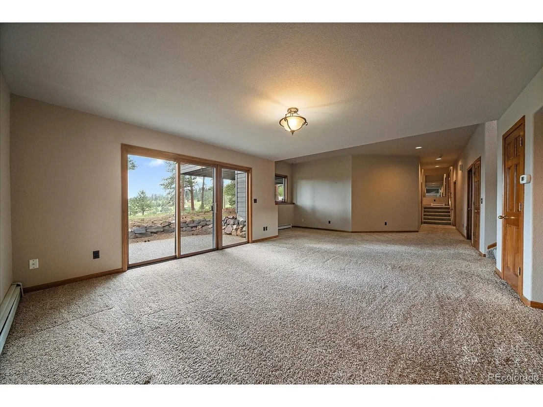 Photo of 395 Spring Ranch Dr