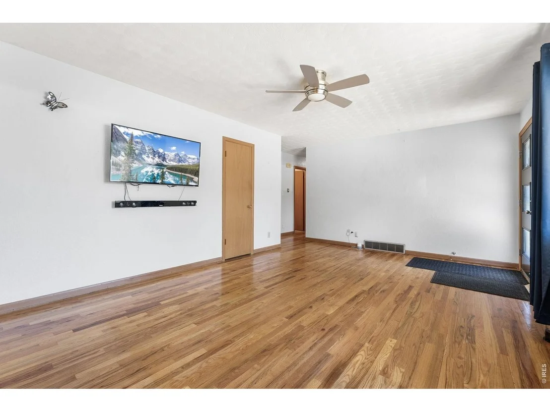 Photo of 1616 Smith Pl