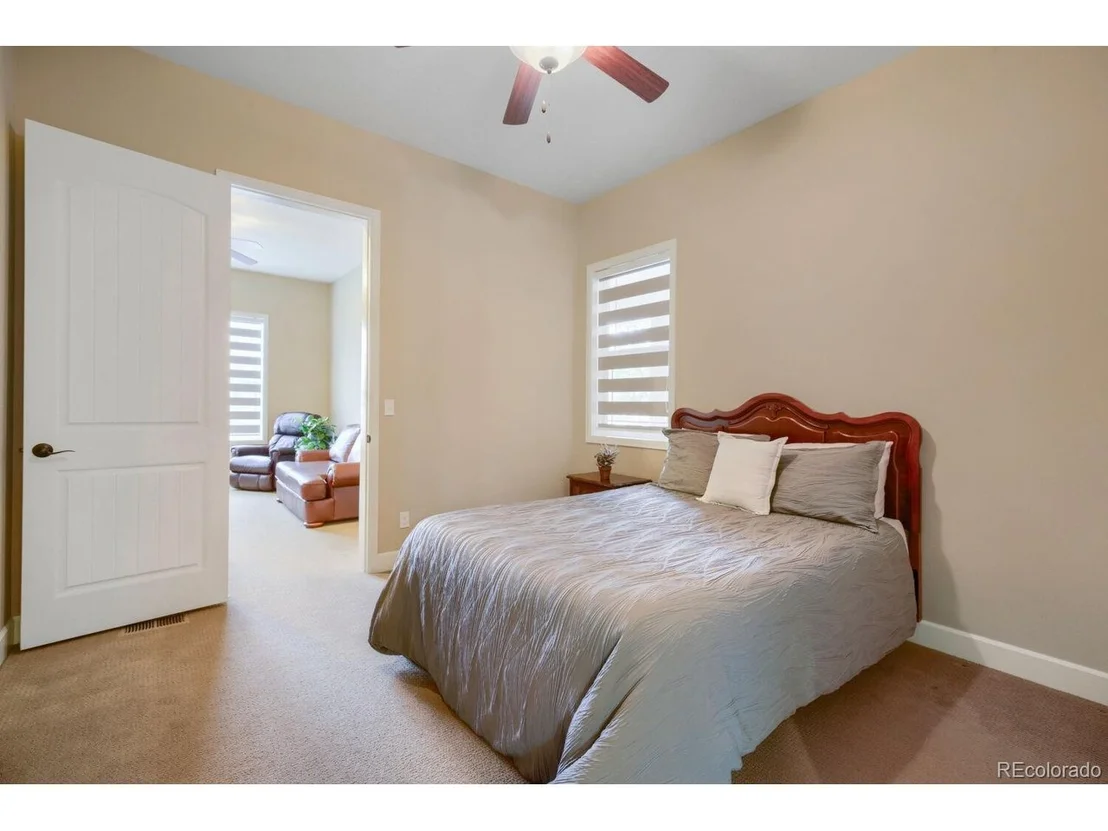 Photo of 9432 Noble Way