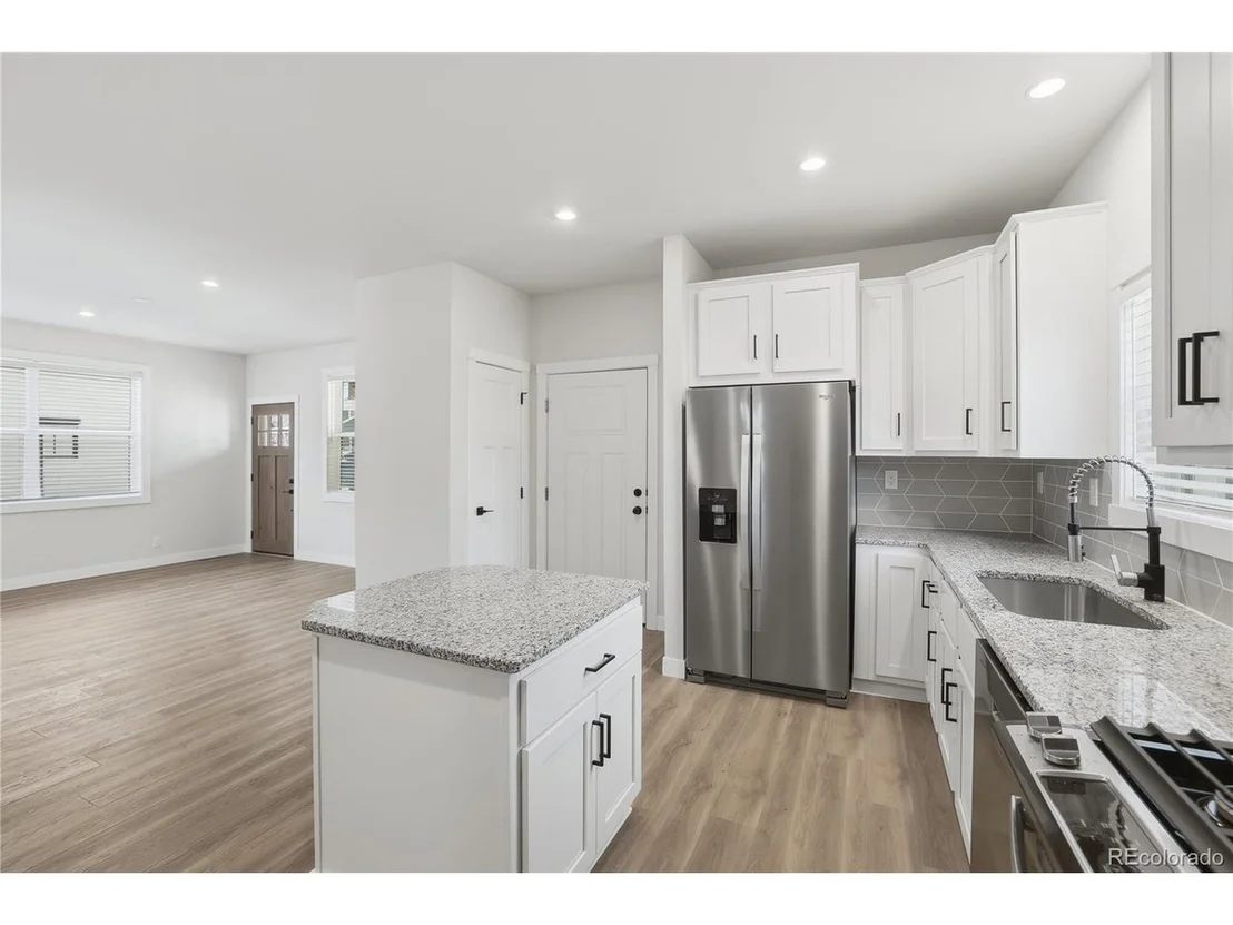 Photo of 378 Bluffs Dr