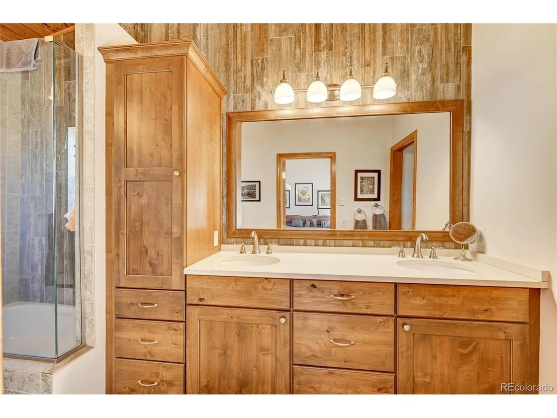 Photo of 34 Lodgepole Cir