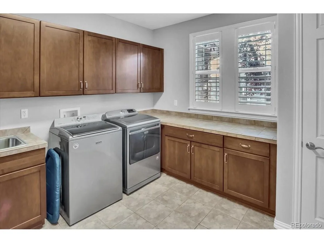 Photo of 288 Maplehurst Pt