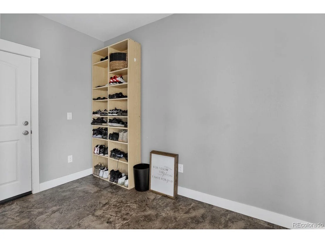 Photo of 140 Buckboard Dr