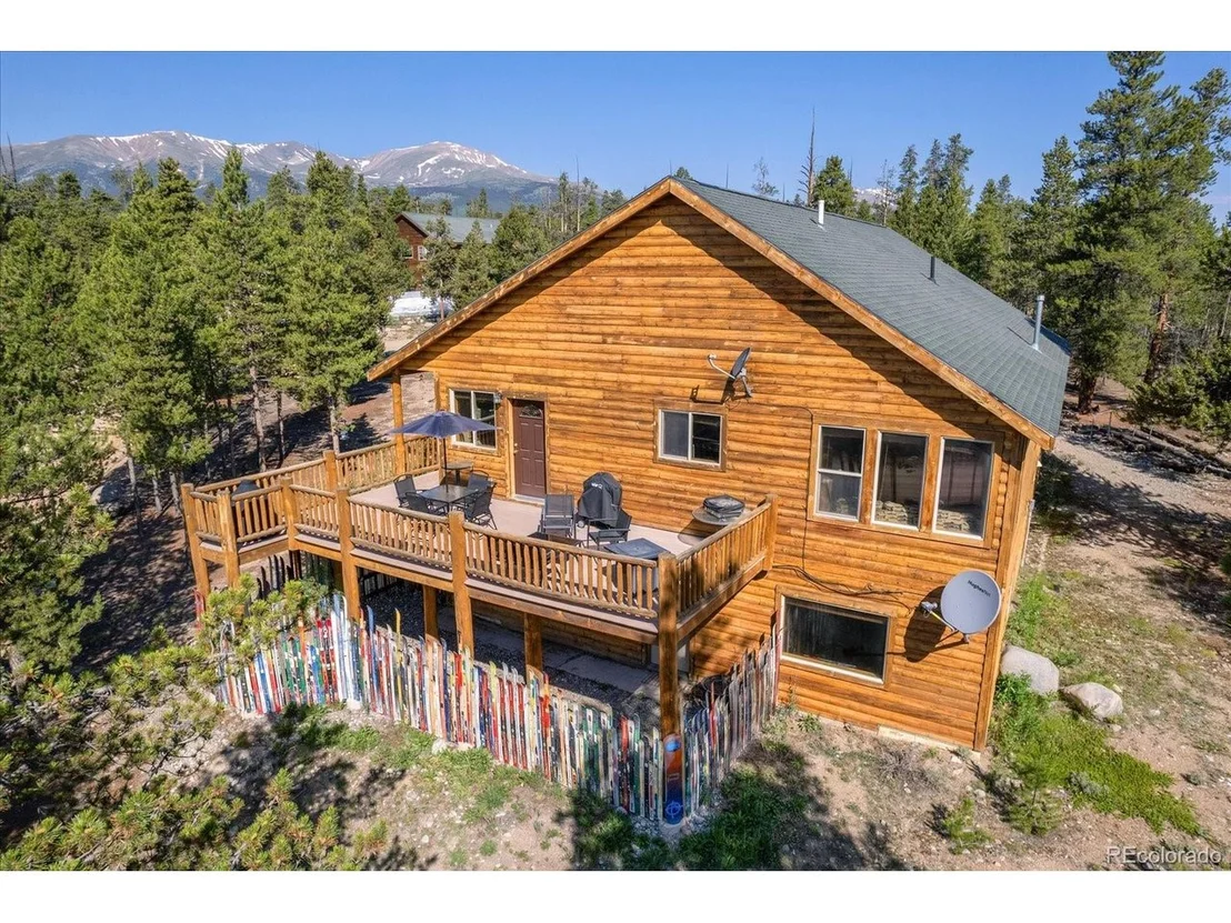 Photo of 217 Peak View Dr