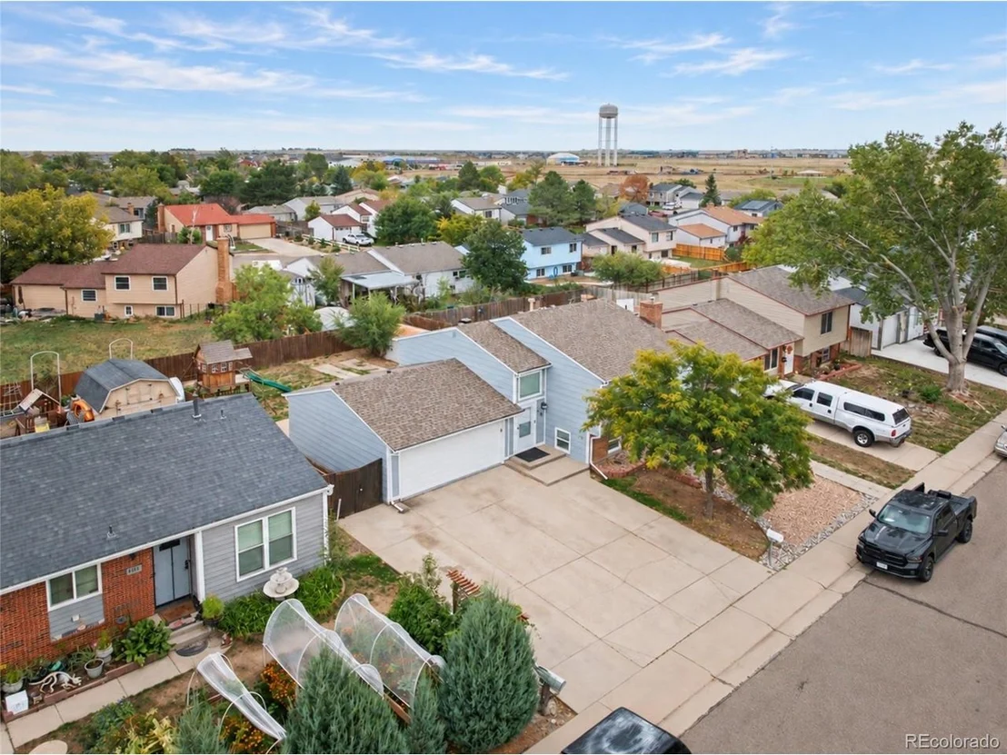 Photo of 216 Jefferson Dr