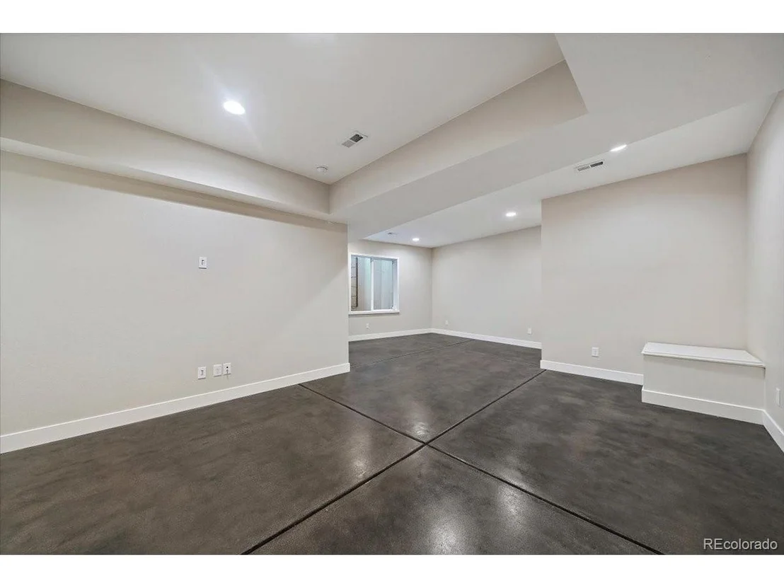 Photo of 1872 W 68th Ave