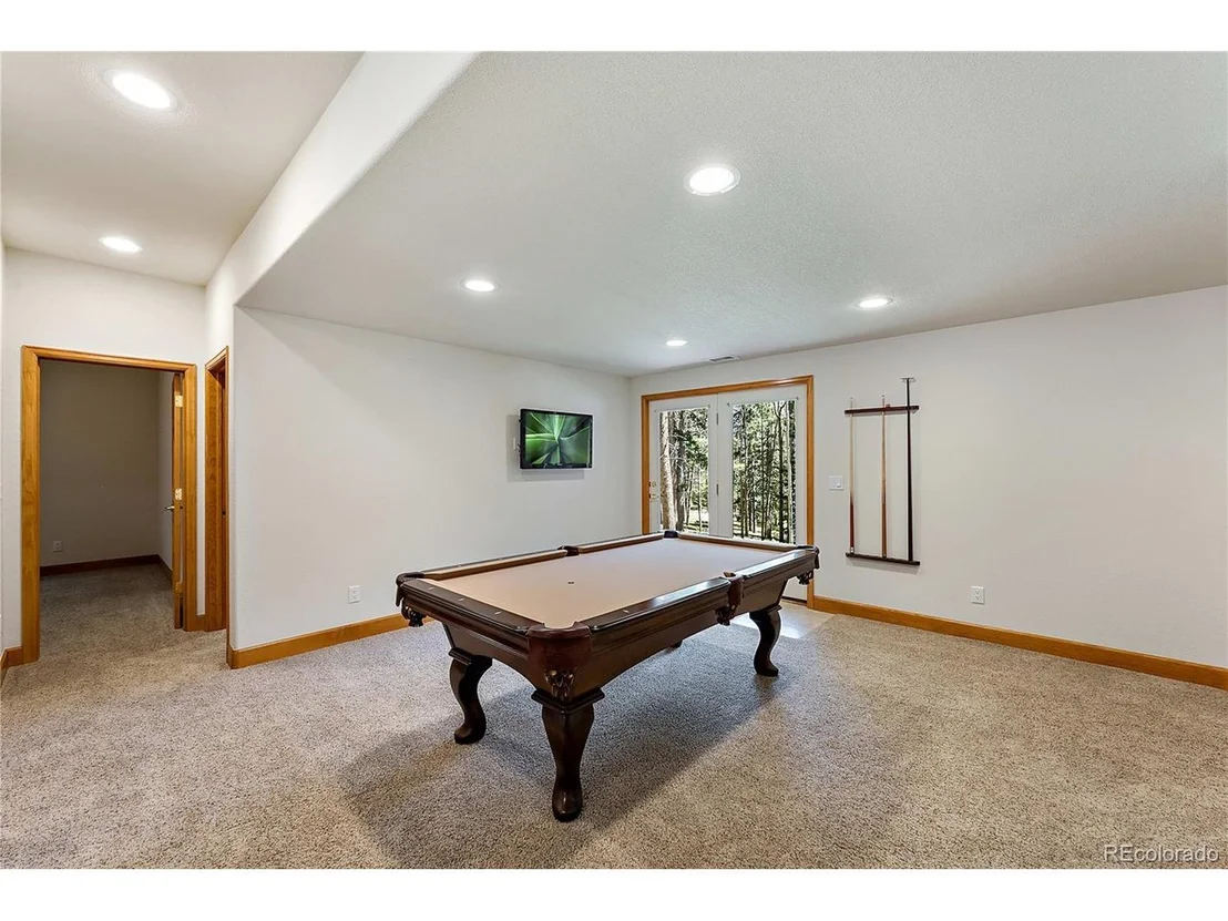 Photo of 10722 Conifer Mountain Rd