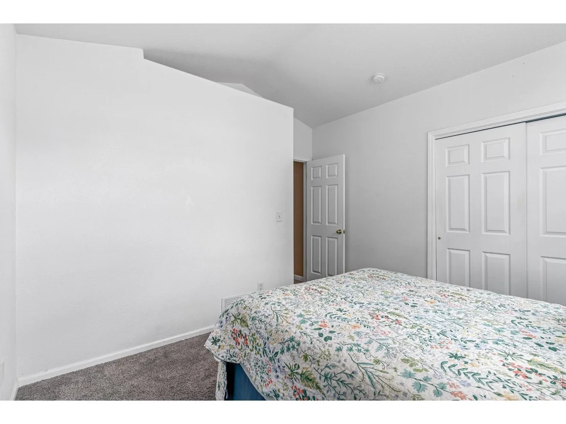Photo of 1865 Chesapeake Cir